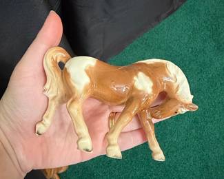 Hagen-Renaker Miniature Pinto Horse