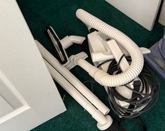Eureka Mighty Mite Canister Vacuum Cleaner