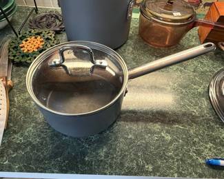 Calphalon Commercial Aluminum Cookware 2.5 Quart Saucepan