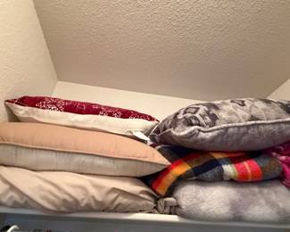 Decorative pillows