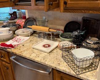 Corning ware , Pyrex, vintage bakeware