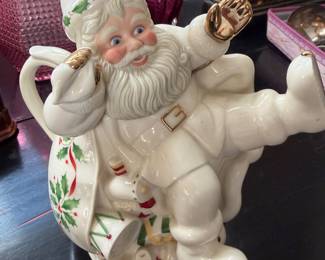 Lennox Santa teapot
