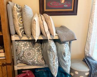 Bed Linens and decorator pillows