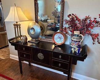Antique console, Satsuma vase, English tankered