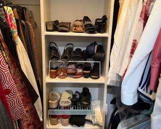 Size 7 to 8 shoes