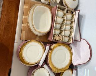 8414 Scallop china collection by Tressemans & Vogt, crafted in Limoges, France