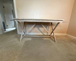 Four Hands Hughes Palma Desk, whitewash CIMP-56-WW