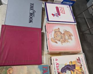 Magazines 