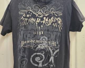 415  Lot 311h  Vintage Y2K Affliction style streetwear shirt