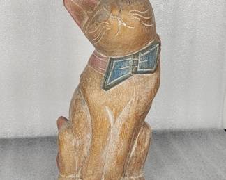435  Lot 360h  Vintage hand carved wooden folk art cat