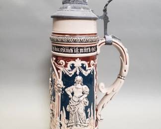 477  Lot 519  Vintage 2 liter German beer Stein