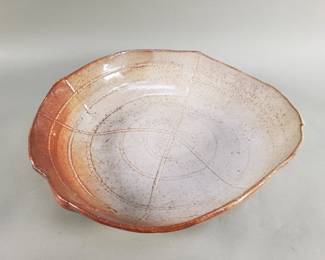 369  Lot 84  Vintage studio pottery center bowl
