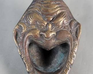 375  Lot 103  Vintage cast brass demon face ashtray