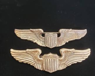 196  Lot 278  Pair of WW2 era USAF sterling silver pilot wings