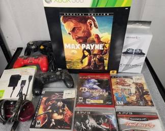 797  Lot 319h  PS3 games, GameCube  Playstation controllers