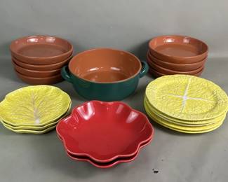 804  Lot 347  Group of ceramic playes and bowls