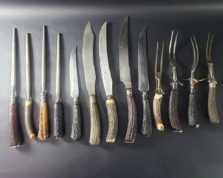 801  Lot 323  Group of stag horn handle carving knives