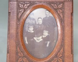 298  Lot 105  Antique hand carved oak picture frame