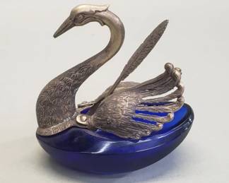 332  Lot 150  Vintage 800 silver and cobalt blue glass Swan