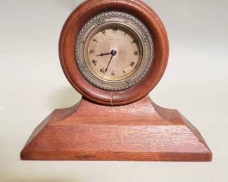 309  Lot 743  Antique Waltham watch company 8Day mantel clock