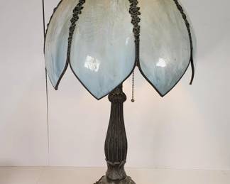 090  Lot 420h  Vintage Art Nouveau Style slag tuliplotus lamp