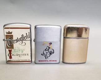 380  Lot 121  Group of vintage lighters zipo Ronson and