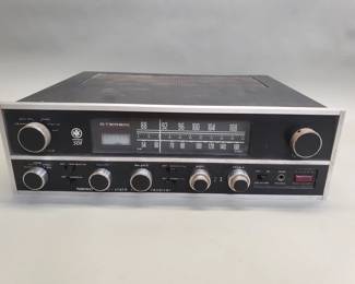 508  Lot 636  Vintage Nikko STA  501 solid state AMFM stereo
