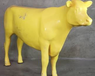 024  Lot 512  Vintage life size fiberglass cow statue