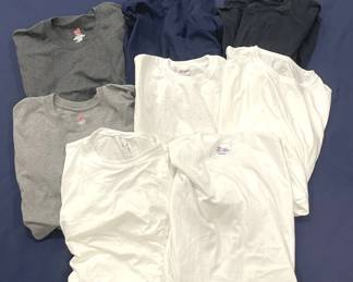 816  Lot 380h  Lot of Tshirts