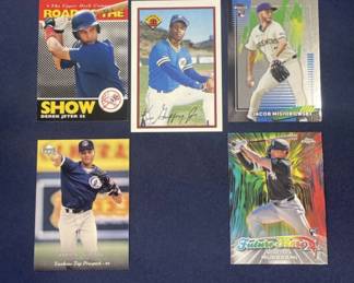 647  Lot 474h  Lot of rookie baseball cards
