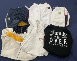 815  Lot 379h  Lot of sweat pants  jackets
