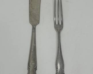 190  Lot 221  Sterling silver butter knife, and 1 olive forks