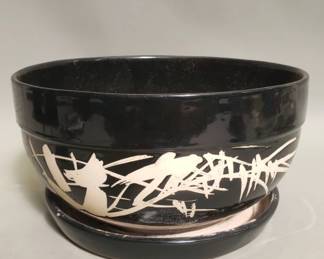 401  Lot 217  Vintage Stoneware design USA planter
