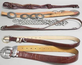 635  Lot 461  Group of designer style womens belts