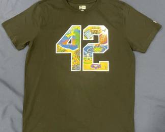 591  Lot 369h  New Era black Mariano Rivera Tshirt
