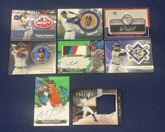 272  Lot 484h  Lot of baseball cards signed  patch cards