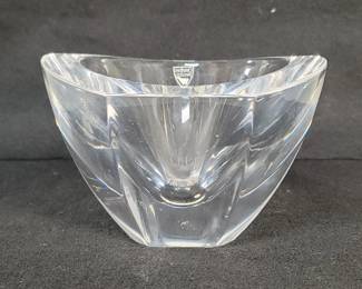 340  Lot 466  Orrefors Sweden crystal bowl