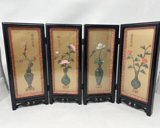 537  Lot 136  Chinese hard stone 4 panel table top screen