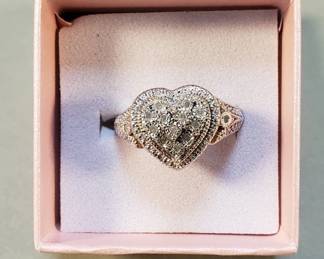 318  Lot 227  Sterling and 18k goldfilled pave diamond heart