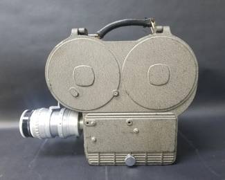 549  Lot 189u  Bach Auricon cinevoice 16mm recording camera