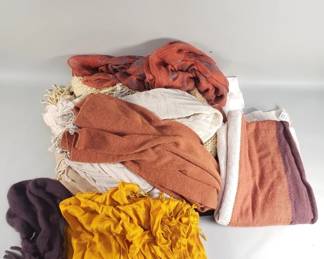 856  Lot 526  Scarves and shawls
