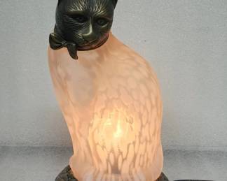 608  Lot 393h  1996 glass cat lamp by Tin Chi