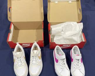 819  Lot 382h  Lot of new Nike youth sneakers