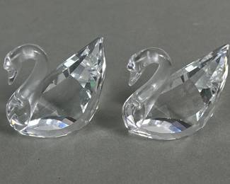 348  Lot 701  Pair of Swavorski crystal swan figurines