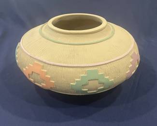 653  Lot 488h  Ceramic hand painted southwest style vase