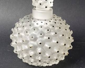 089  Lot 127  Lalique France cactus perfume bottle