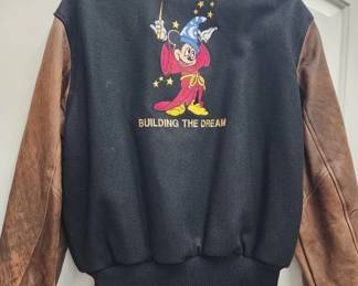 027  Lot 306h  Walt Disney Imagineering Building The Dream