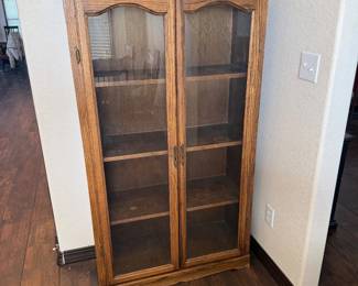Lot #88- Glass-Door Display Cabinet with Five Shelves