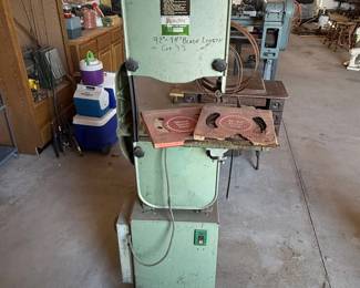Lot #199- Alltrade 14-Inch Bandsaw Model 995-B-14 with Blades