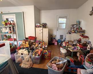 🧸🎁 **TOYS, TOYS, AND MORE TOYS!!!** And we're not exaggerating! The homeowner ran an in-home daycare for years, and the amount of toys we've uncovered is absolutely INSANE! 😂 Dolls, games, puzzles, stuffed animals, playsets, children's books, and SO much more. Some are vintage, some are newer, and some are still in their original packaging! **Daycare providers, preschool teachers, grandparents, and parents β this is your GOLD MINE!** And with Christmas right around the corner, you might just knock out half your holiday shopping while you're here! 🎄🎅 And believe it or not, we're STILL finding more toys! 🤯